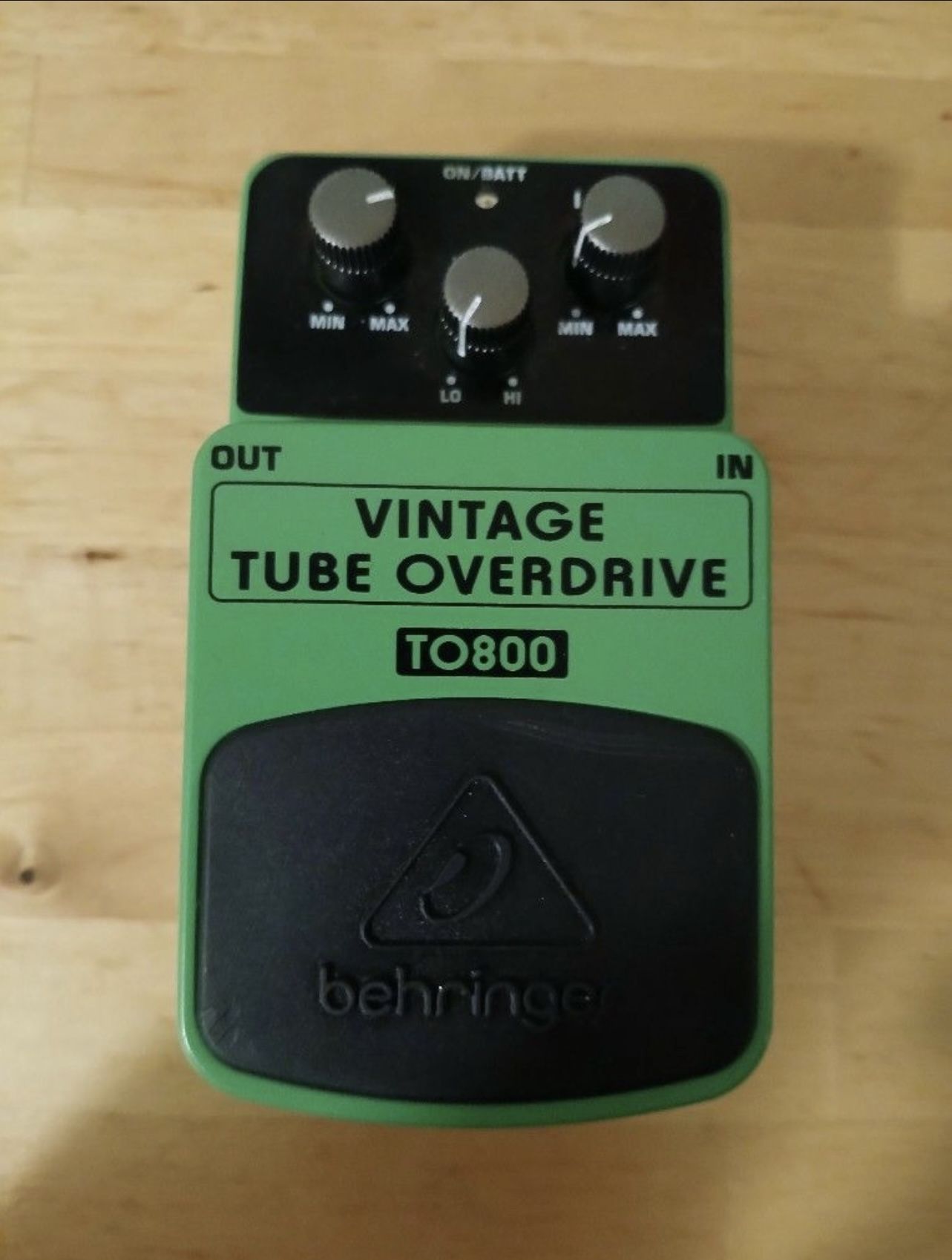 Behringer TO800 Vintage Tube Overdrive Guitar Pedal