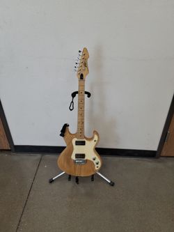 PEVEY T-15 Electric Guitar
