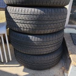 Toyo A30 Open Country 265/65/R17