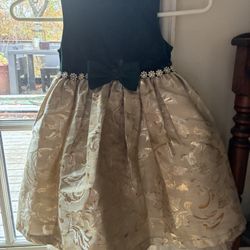 Girls 4T Christmas Dresses 