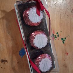 NEW Tutti Dolci Bath Truffles Fantasia Di Cioccolata