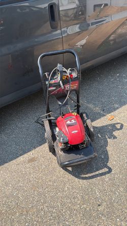 Briggs & Stratton Gas Pressure Washer – 2200 PSI / 2.2 GPM