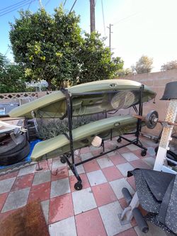 Discovery kayak 124F