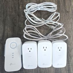 3 TP-Link TL-PA9020P Powerline Ethernet Adapters with WiFi Extender