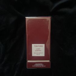 Tom ford lost cherry cologne