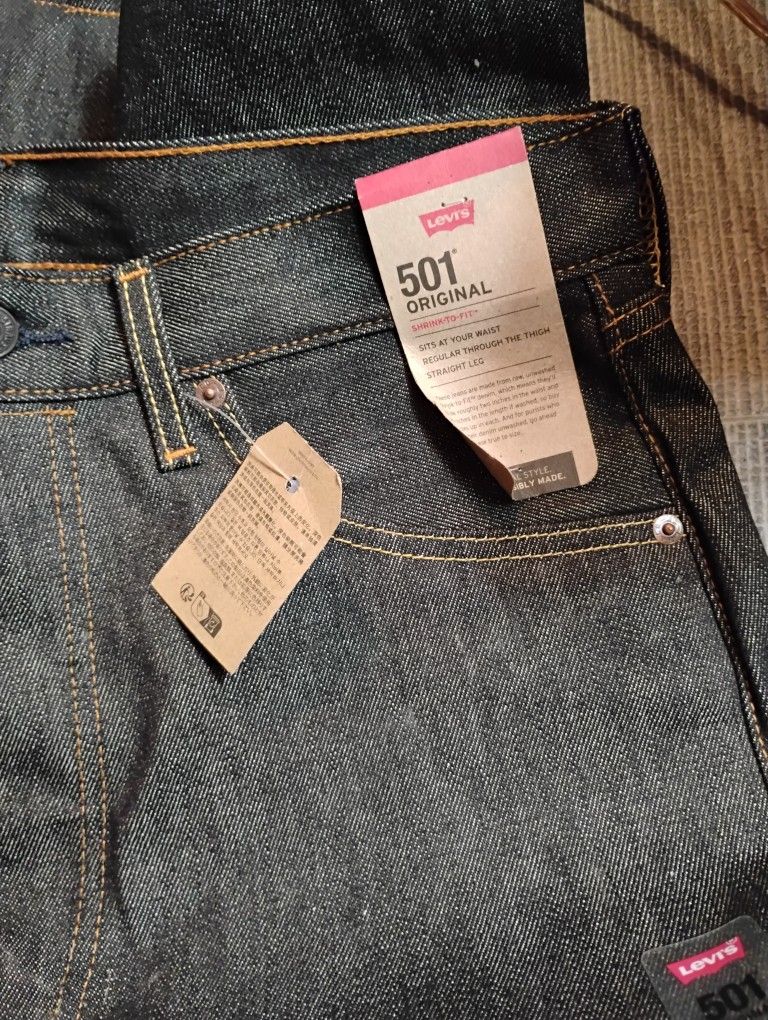Levis 501 Dark Denim 33/30