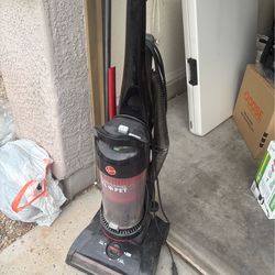 Hoover Wind Tunnel Vacuum