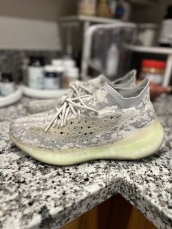 Yeezy 380 Alien US 10