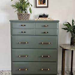 Green Dresser