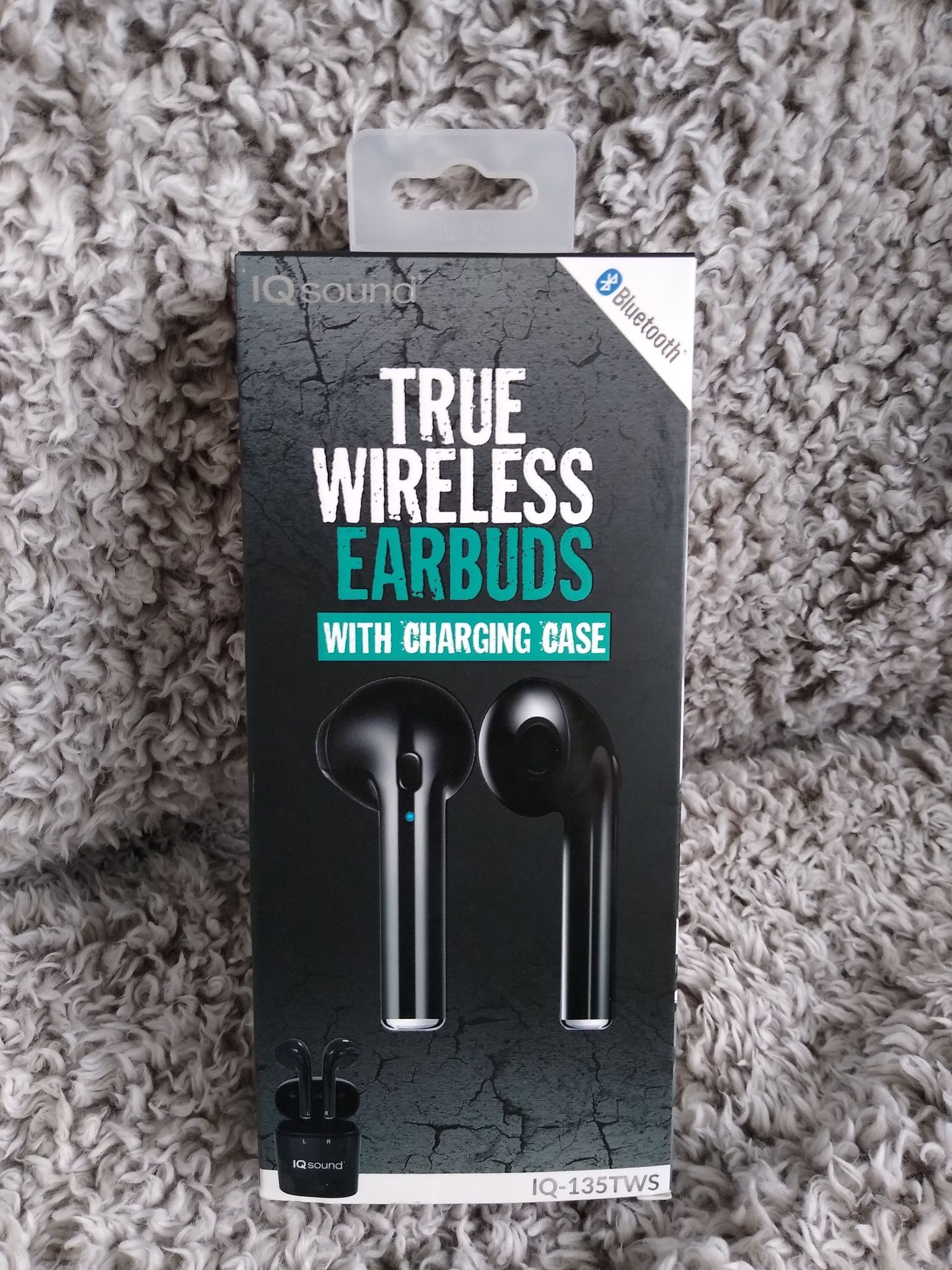 New sealed  Bluetooth wireless earbuds with charging case