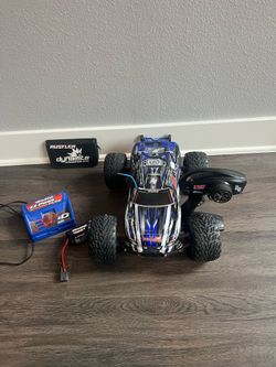 Rustler traxxas remote control car