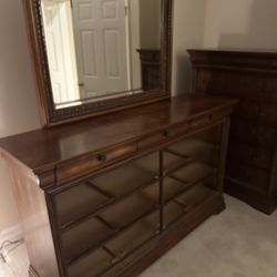 Bedroom Set