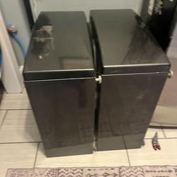 GE 28” washer/dryer pedestals (carbon graphite).