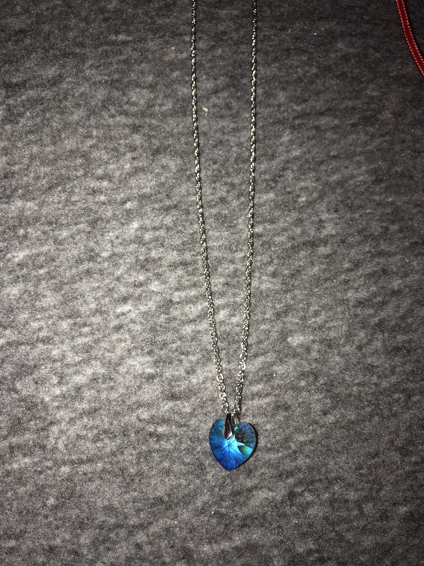 Swarovski Stone Necklace 22” Chain