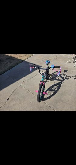 Girls 20” bike Kent tempest bmx
