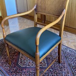 Classic Wood Office Desk Armchair-vintage