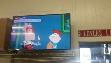 Brand new 50 Inch Roku tv has netflix,roku etc built in