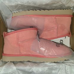UGG boots Pink (NEW)