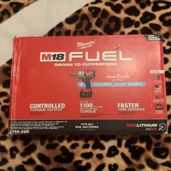 M18 Fuel 1/2 Extend Impact Wrench Combo Kit 