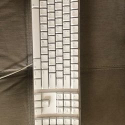 Apple Key Board And Mouse 