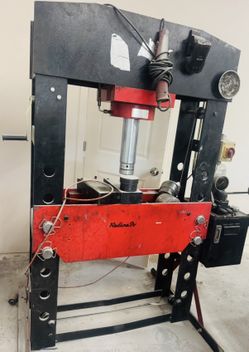 Heavy duty hydraulic shop press