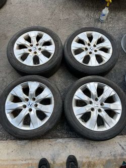 Rims 17 Honda 5 lugs 114.3 mm