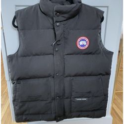 Canada Goose Vest Large