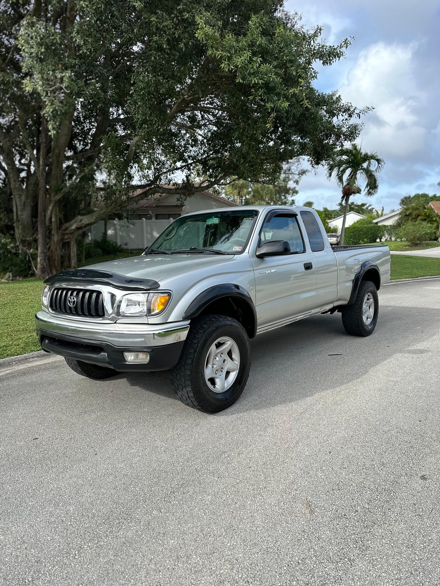 Toyota Tacoma Sr5 4 Cylinder Manual 4x4 Clean Title In Hand Ready To Go