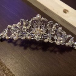 Diamond crown 