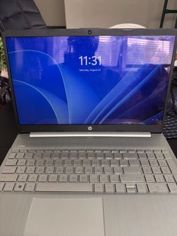Hp 15-CS3073CL 16-inch (2019) - Core i7 - Gen 10 (G) - 16 GB - SSD 512 GB