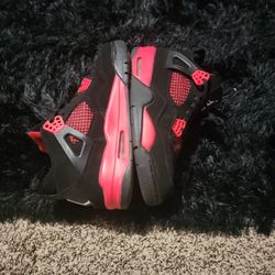 Jordan 4s Retro Red Thunder