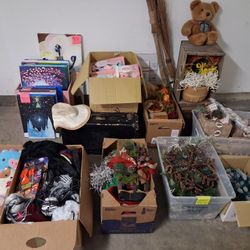 Holiday Decor lot/ Wedding decorations