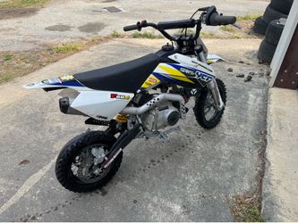 YCF F88 4 stroke dirt bike