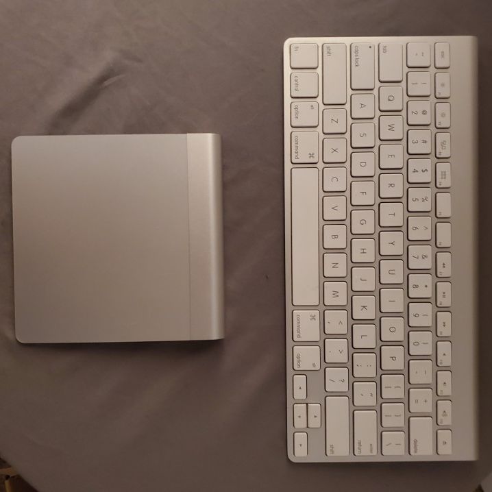 Apple Mouse Pad And Keyboard