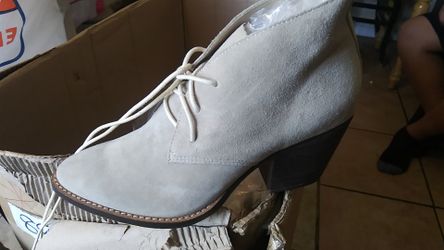 Grey boots