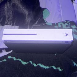 Xbox one S WORKING NO CONTROLLER