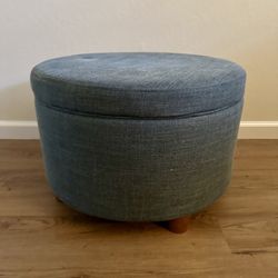  Ottoman & storage