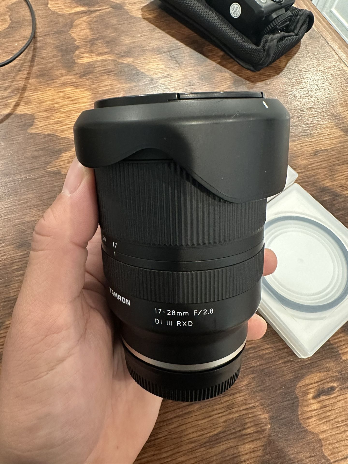 Tamron 17-28 F/2.8 Sony E-mount Lens