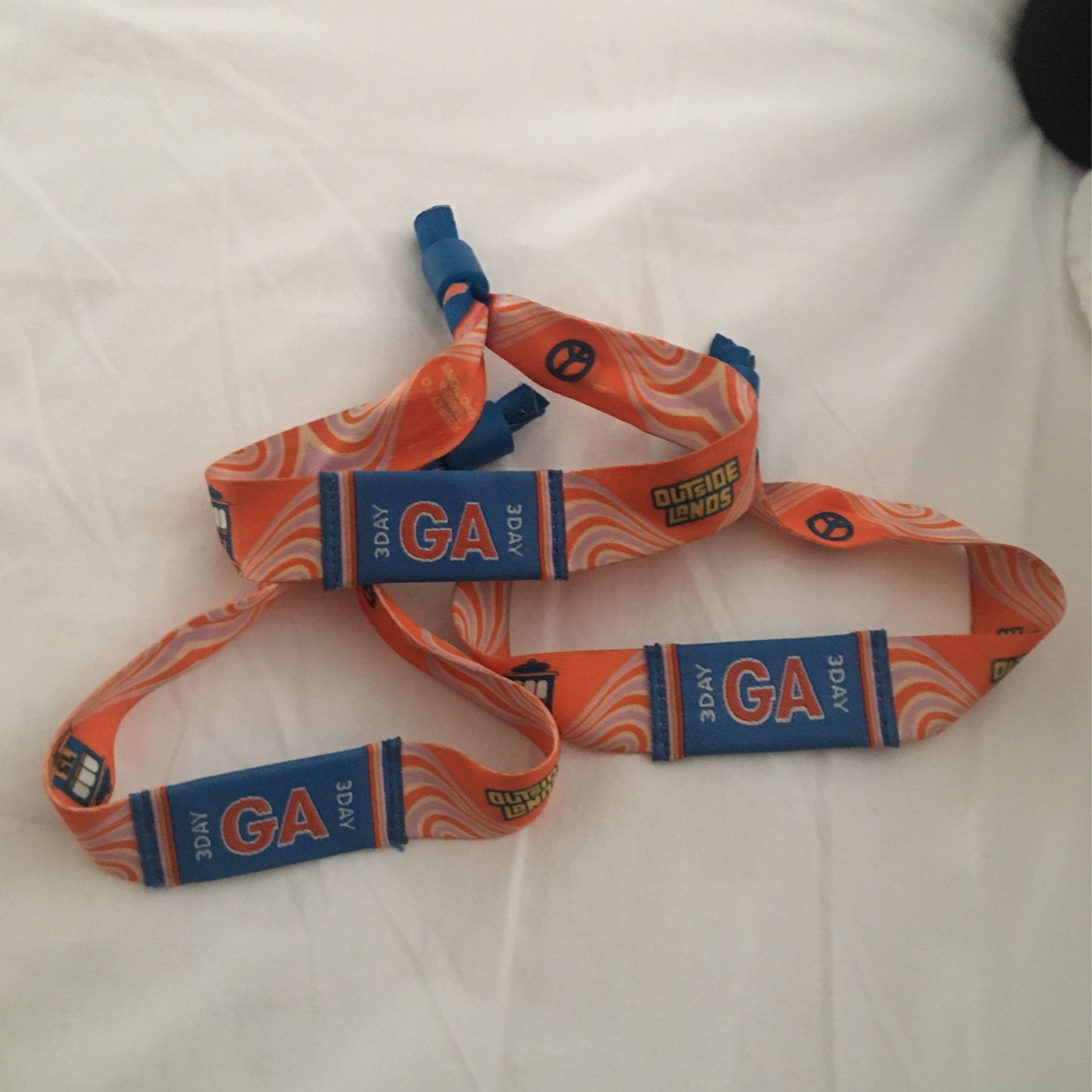Osl Wristbands For Sunday