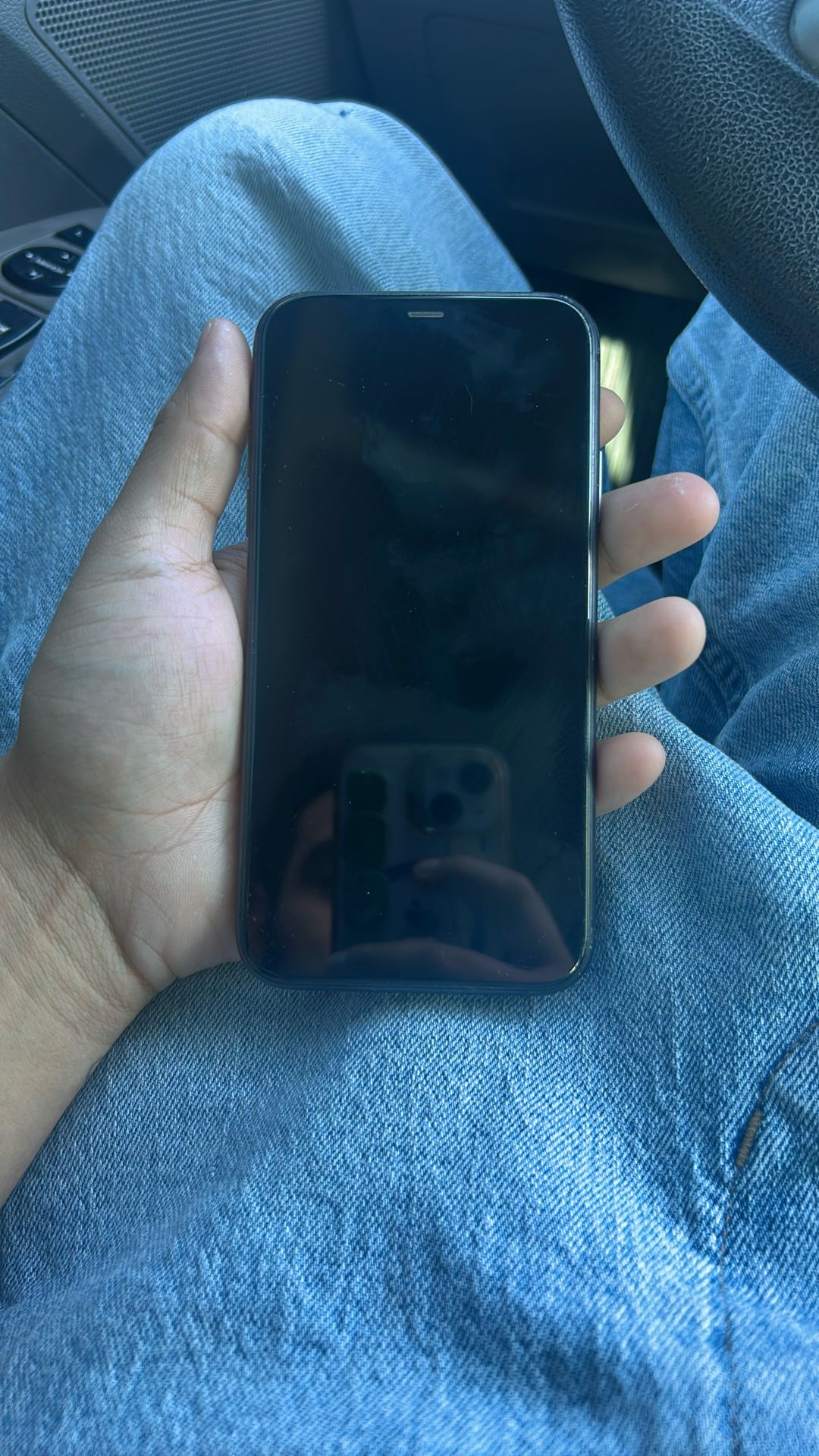iPhone 11