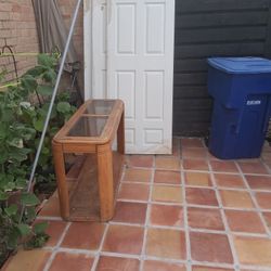 2 Doors And A Table