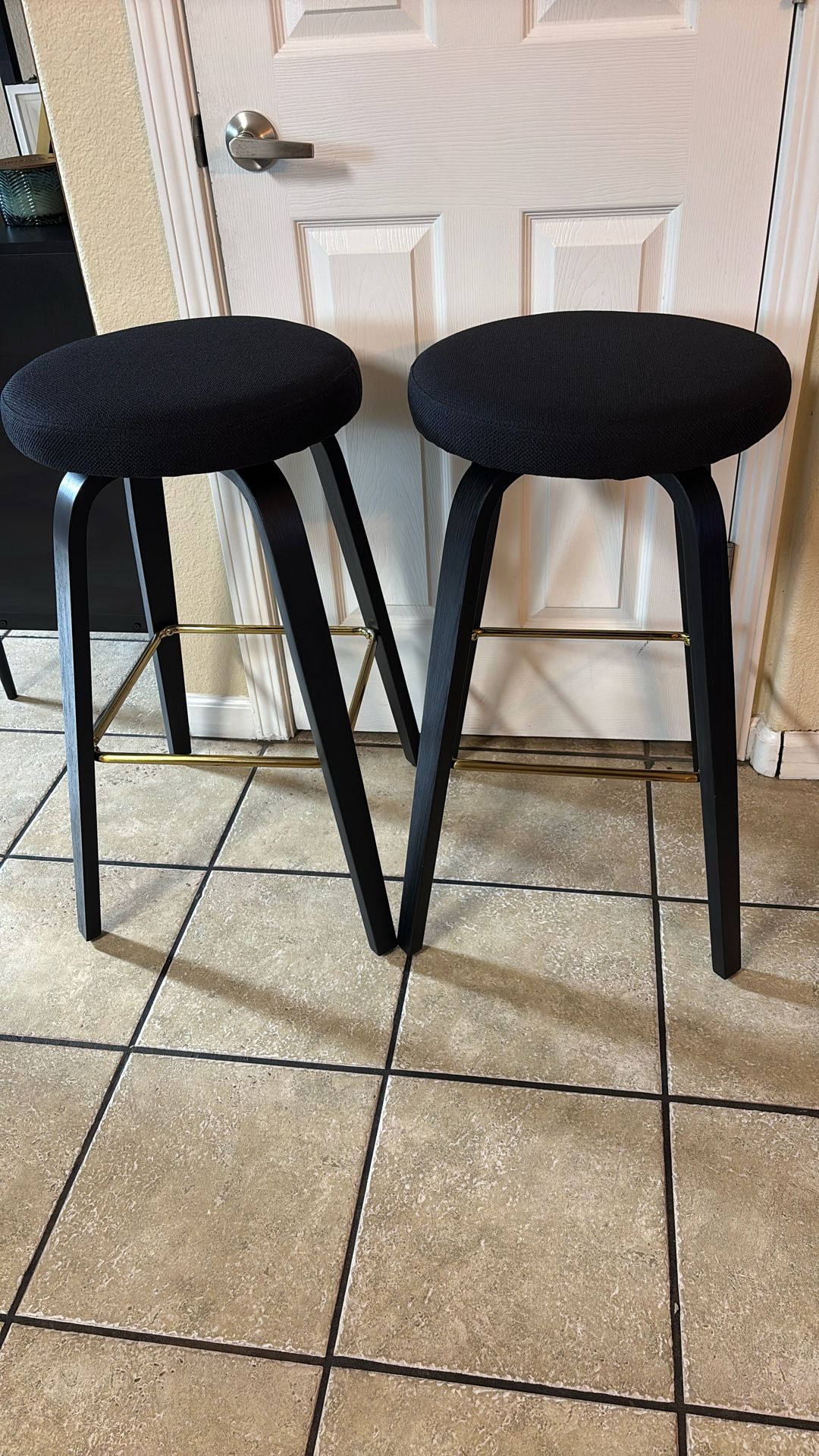 Bar Stool 