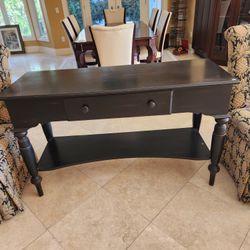 Sofa Table with Computer Pull Out Shelf And Power Cord Access