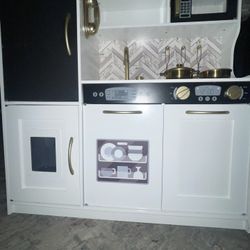 Wooden Kitchen Play Set