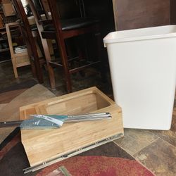 Under Cabinet Trash Bin And Holder