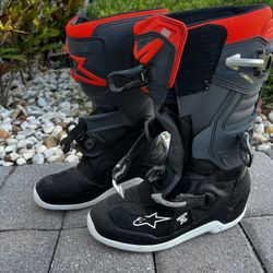 Dirt Bike / Moto Cross Boots And Protective Gear