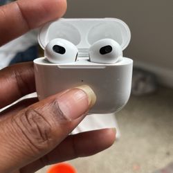 Gen 3 AirPods 