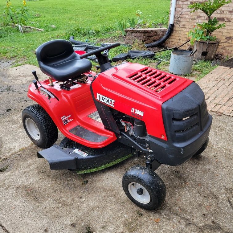 Huskee LT 3800 6 Speed for Sale in Medina OH OfferUp