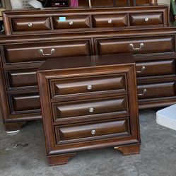 Tocador Y Mesa De Noche 