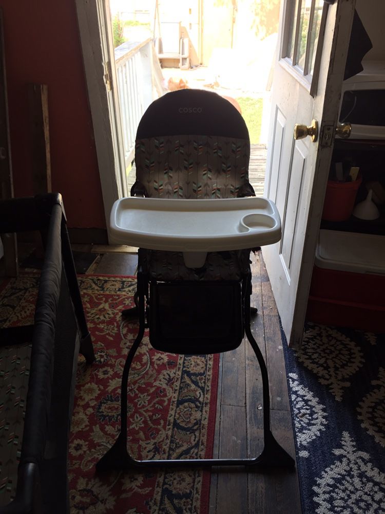 Cosco Deluxe High Chair